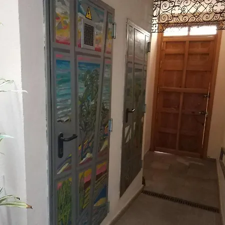 Hin17 Bajo * Malaga